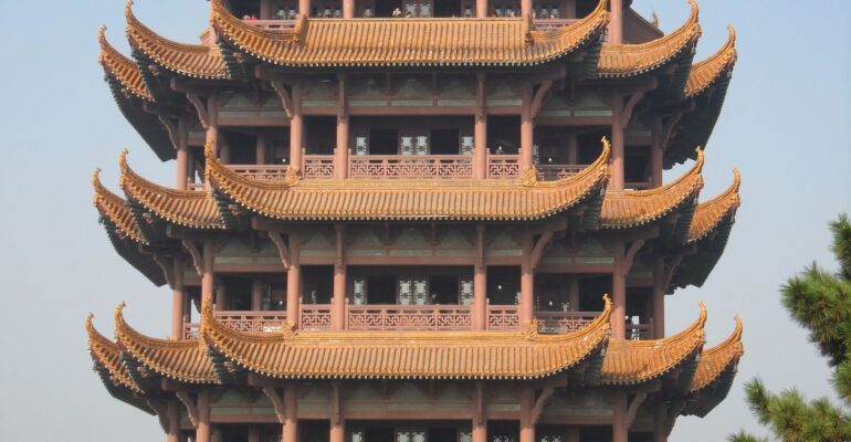 CN_-_Hubei_-_Wuhan_-_Kranichpagode (1)