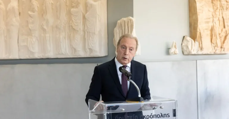 Ο-Γενικός-Διευθυντής-του-Μουσείου-Ακρόπολης-καθ.-Νίκος-Σταμπολίδης.-Copyright-Μουσείο-Ακρόπολης2